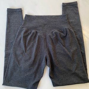 P’tula Bare Black Coffee with Black logo med 26”